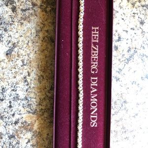 Gold & diamond bracelet